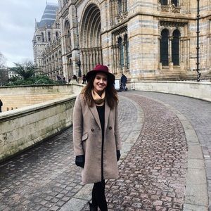 Meet your Posher, Kirstie